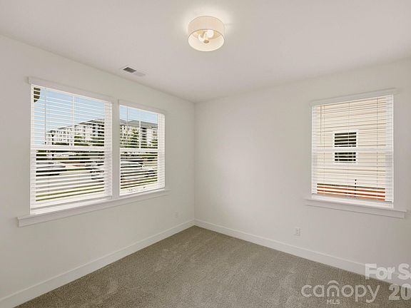 4th image of 4039 Bass River Pkwy