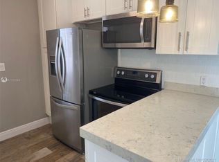 2516 SW 20th St, Miami, FL 33145