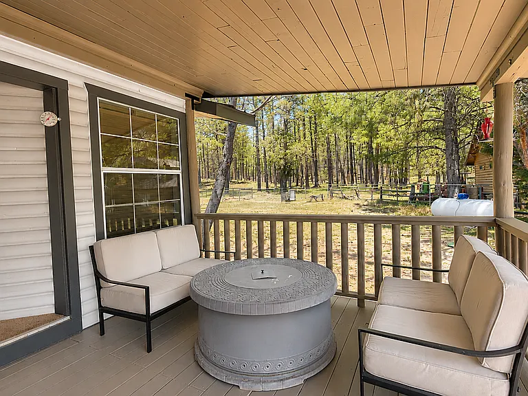 78 N Ponderosa Cir — Photo 2