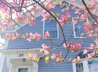 26 Cottage St, Plainville, MA 02762