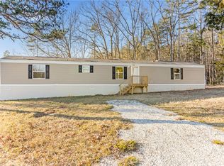 310 Cristy Ln, Fair Play, SC 29643