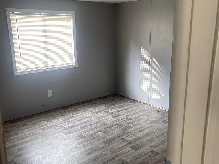 108 Grafton Dr — Photo 16
