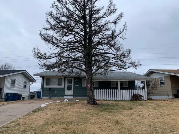 10333 Lilac Ave, Saint Louis, MO 63137