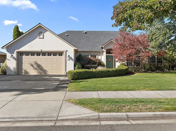 376 Robert Trent Jones Blvd, Eagle Pt, OR 97524