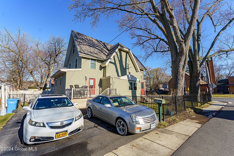 4th image of 88 Whitehall Road