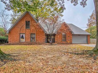 737 Cedar Brake Dr, Cordova, TN 38018