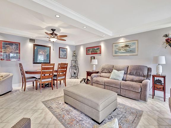 5th image of 2864 NE 33rd Court #104