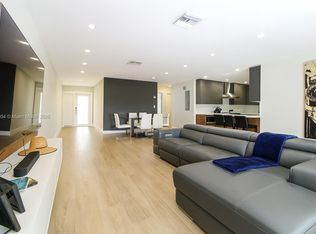 8232 SW 81st Ter #8232, Miami, FL 33143