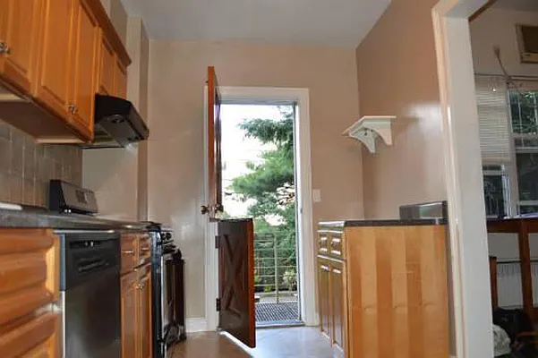 Rented by Dream Space Realty | media 24