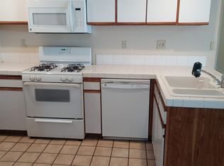 44500 15th St E, Lancaster, CA 93535