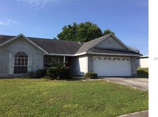 38910 Carr Dr, Zephyrhills, FL 33540