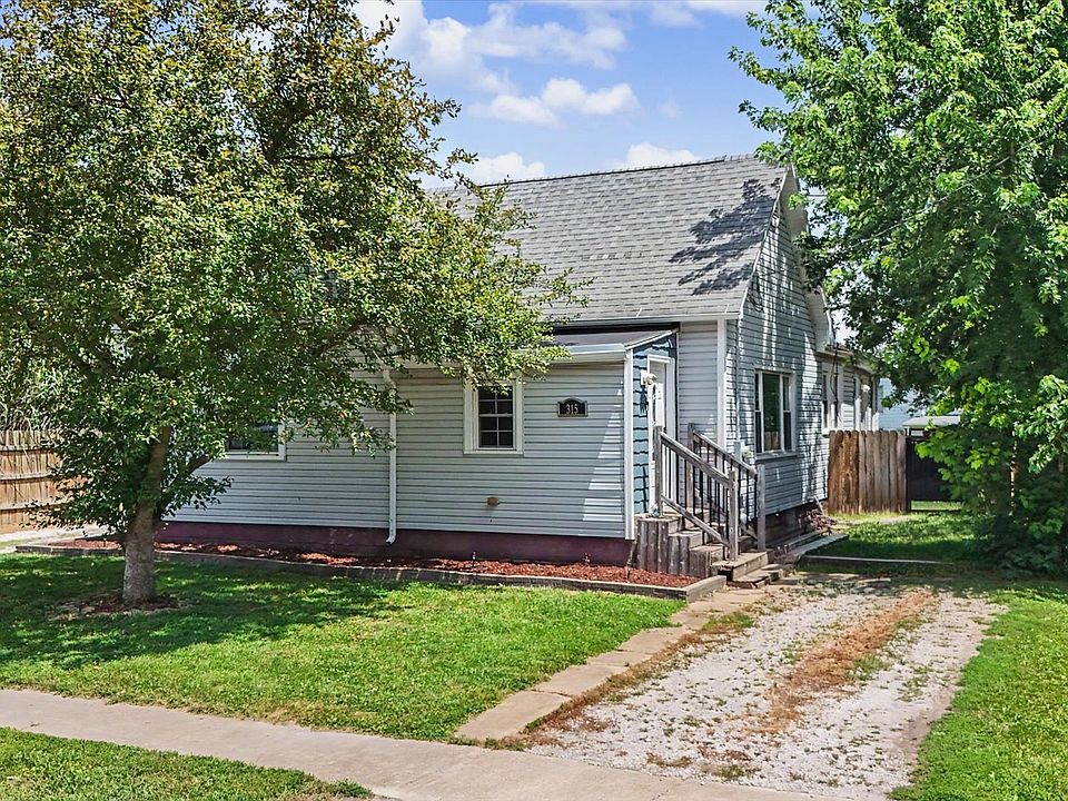1st image of 315 N Main St
