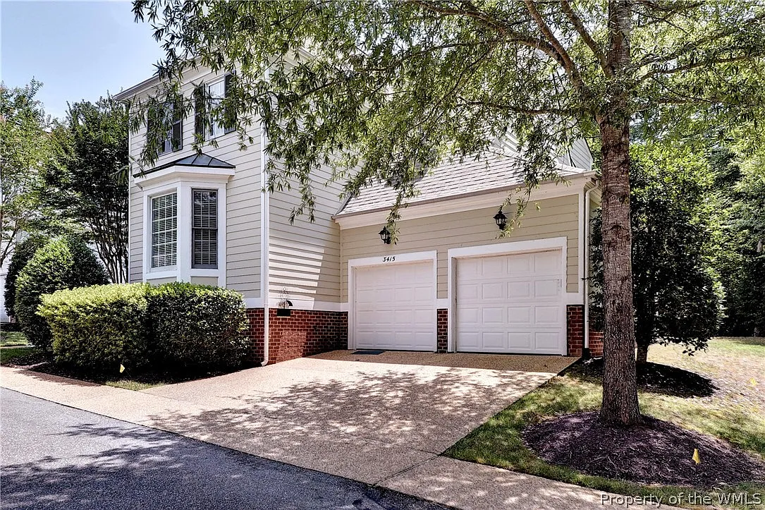 3 bed, 3.0 bath, 2379 sqft, $2,550 — Photo 4