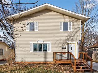 2118 37th St, Des Moines, IA 50310