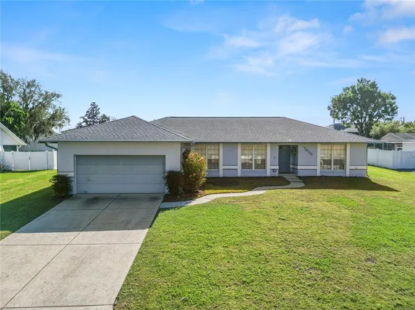 7935 Ridge Pointe Dr E, Lakeland, FL 33810