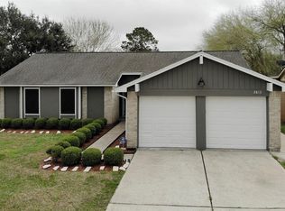 2813 Traveller Dr, League City, TX 77573