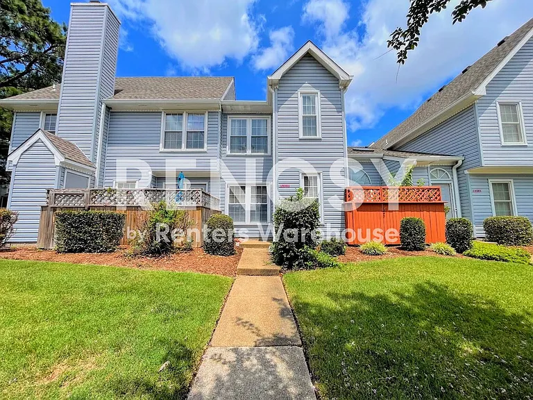 5310 Lake Victoria Arch — Photo 1