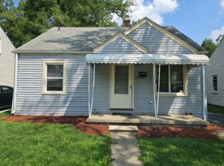 24744 Hopkins St, Dearborn Heights, MI 48125