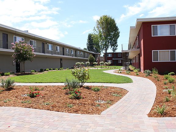 5th image of 559 Buena Vista Ave #204A