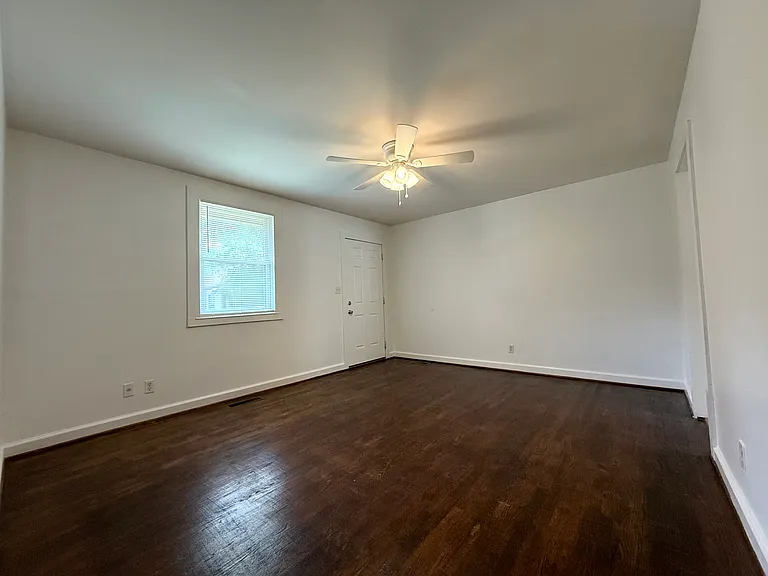 2615 Albion St — Photo 4