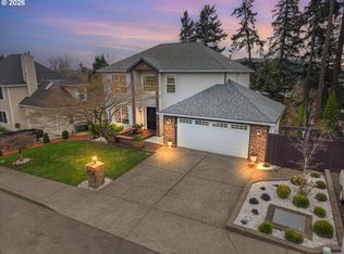 12988 SE Bluff Dr, Clackamas, OR