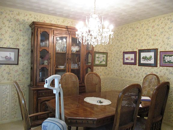 4th image of 26893 Heather Ln