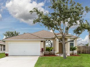 2901 Stratford Pointe Dr, West Melbourne, FL 32904