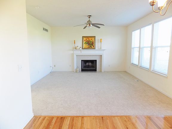 3rd image of 14194 Autumn Woods Dr