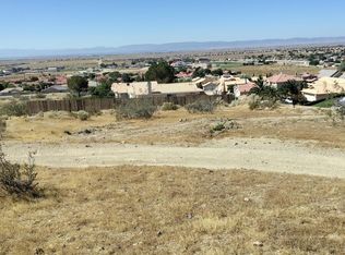 Clark St, Rosamond, CA 93560