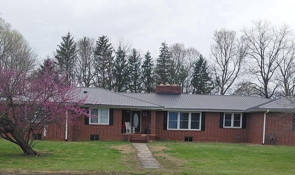 1st image of 1 Pepsi Ln