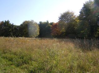 Weymouth Rd, Hinckley, OH 44233