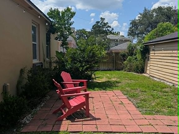 5th image of 2343 Broadmoor Ln