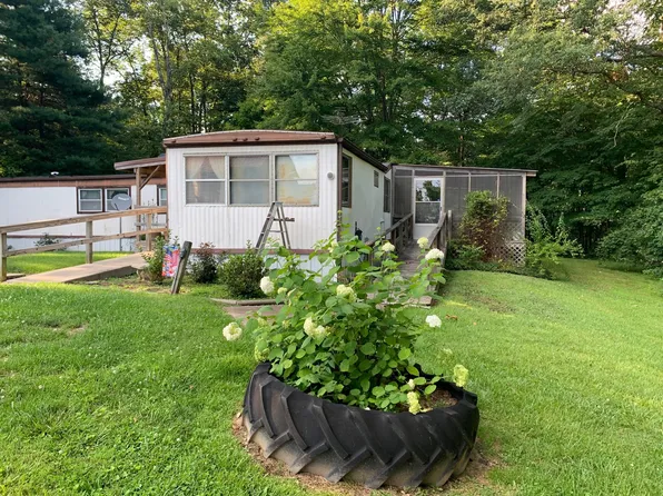 5960 E County Road 390 N, Butlerville, IN 47223