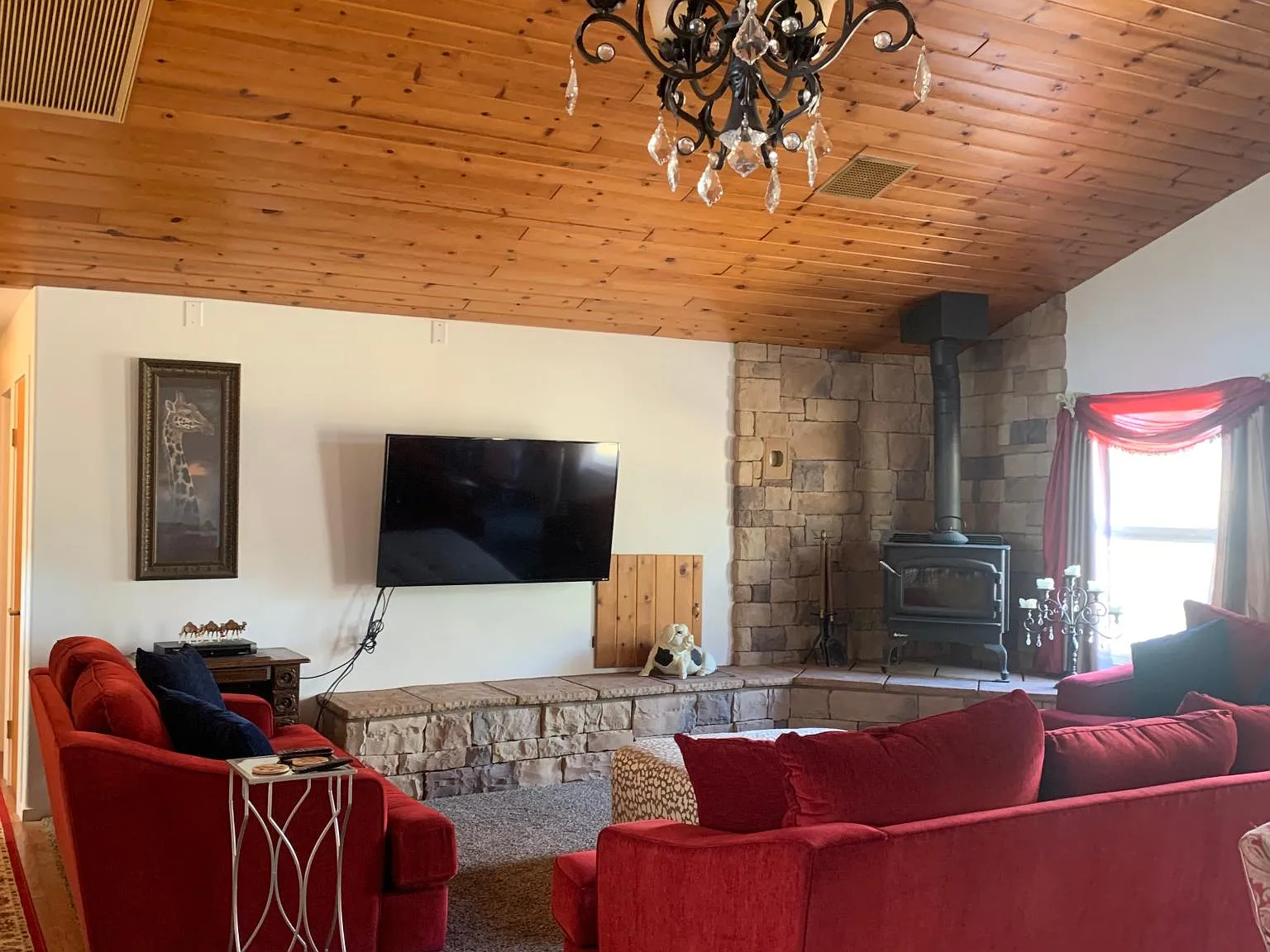 3 bed, 2872 sqft, $2,500 — Photo 3