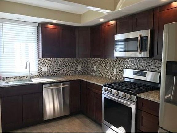 stainless steel appliances 