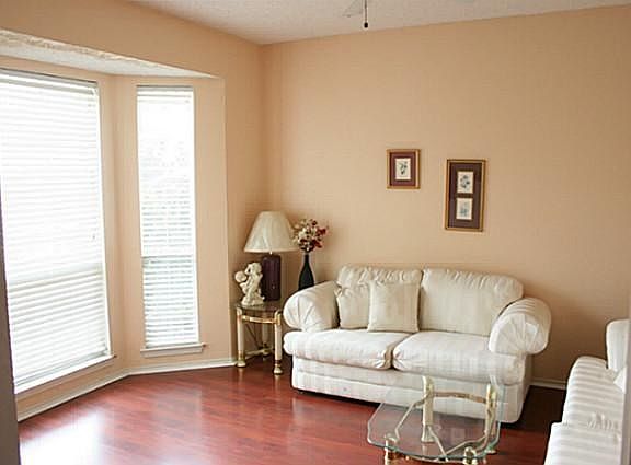 2nd image of 10608 Alexandria Dr