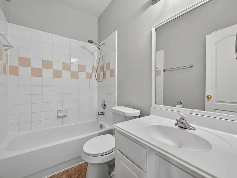 6407 Granite Springs Ln — Photo 24