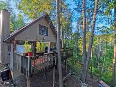 106 Circle Ct, Bushkill, PA, 18302