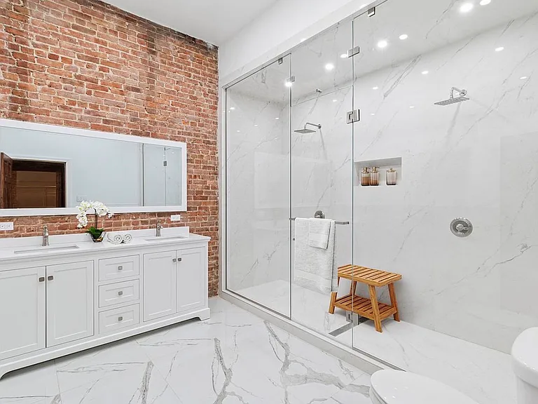 108 W 73rd St #2 — Photo 8