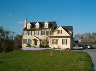 930 Dampman Rd, Honey Brook, PA 19344