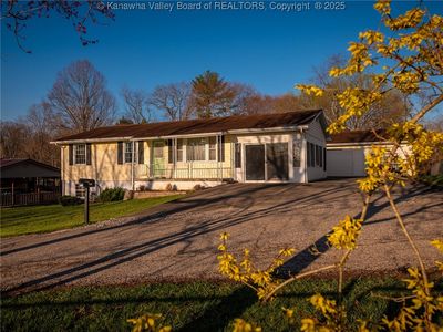 5277 David Dr, Charleston, WV, 25313