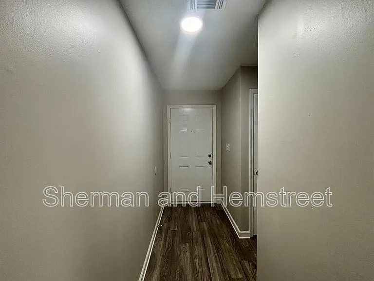 308 Commons Dr #308 — Photo 11