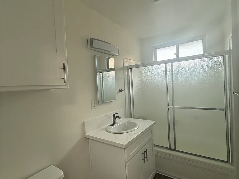 Elmwood Villa — Photo 11