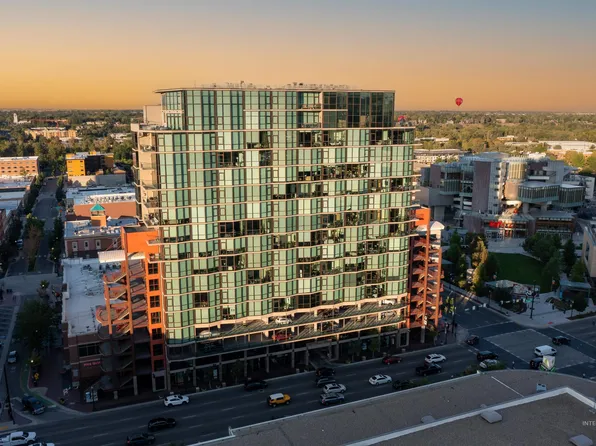 851 Front St #1102, Boise, ID 83702