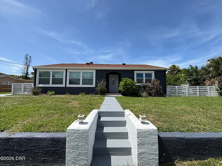 131 Minerva Rd — Photo 1