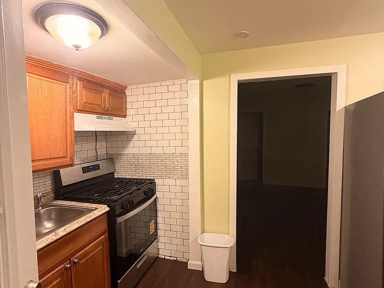 34-32 Hempstead Ave #1 — Photo 3