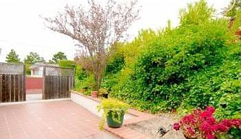 4th image of 3698 Malcolm Ave