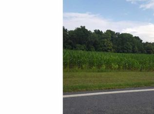 47 Lake Rd, Fleetwood, PA 19522