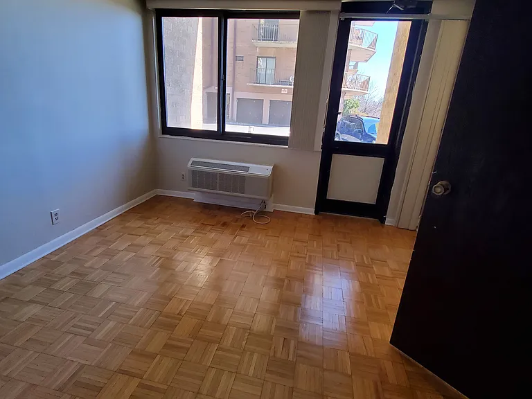 344 Prospect Ave #1C — Photo 18