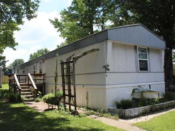 199 Pleasant Prairie Rd #38, Marshfield, MO 65706